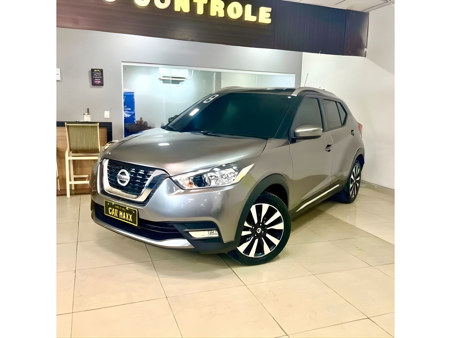 NISSAN KICKS