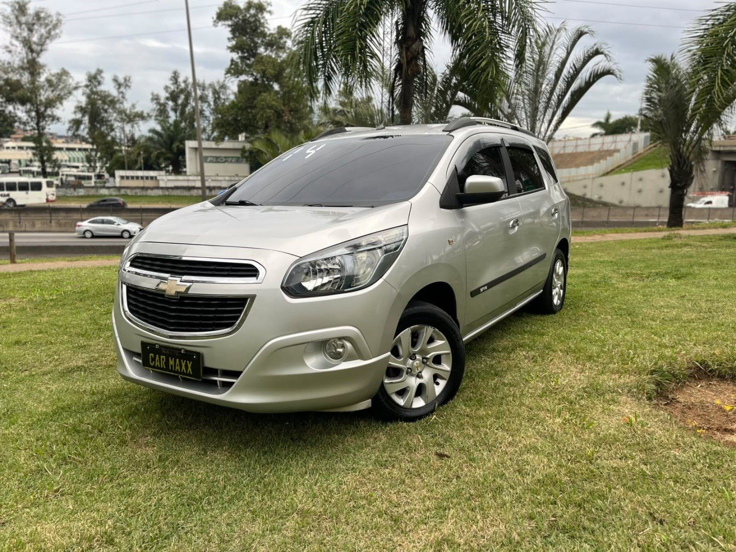 CHEVROLET SPIN