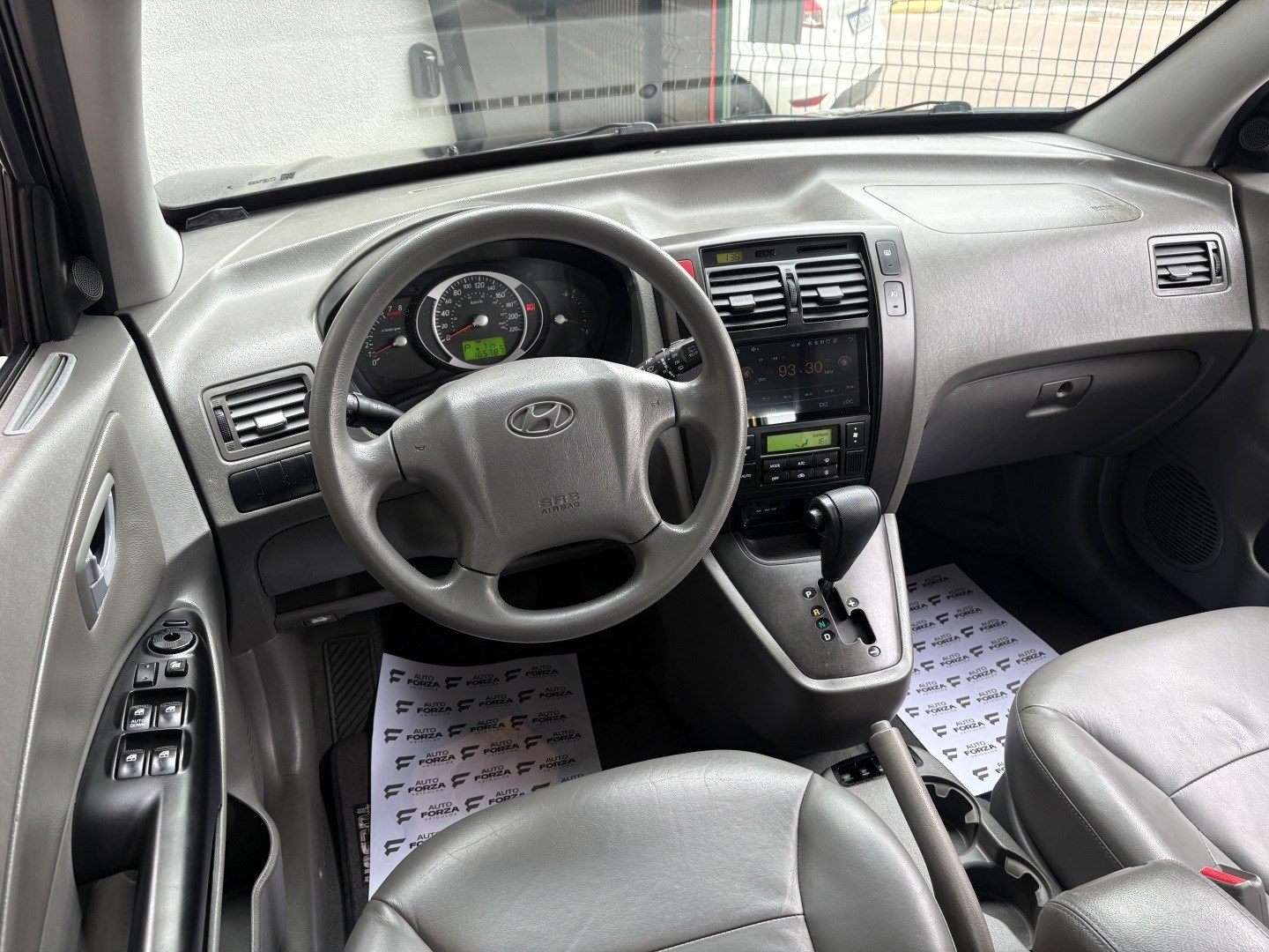HYUNDAI TUCSON 2.0 MPFI GLS 16V 143CV 2WD FLEX 4P AUTOMÁTICO — foto 9