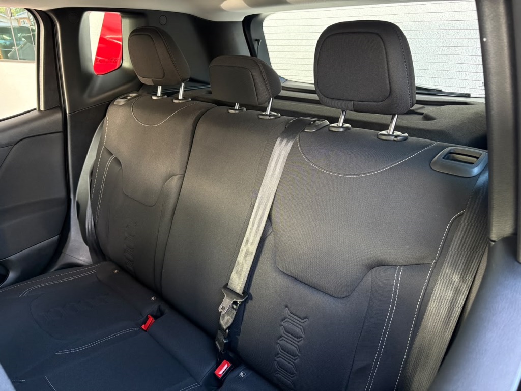 JEEP RENEGADE 1.3 T270 TURBO FLEX SPORT AT6 — foto 13