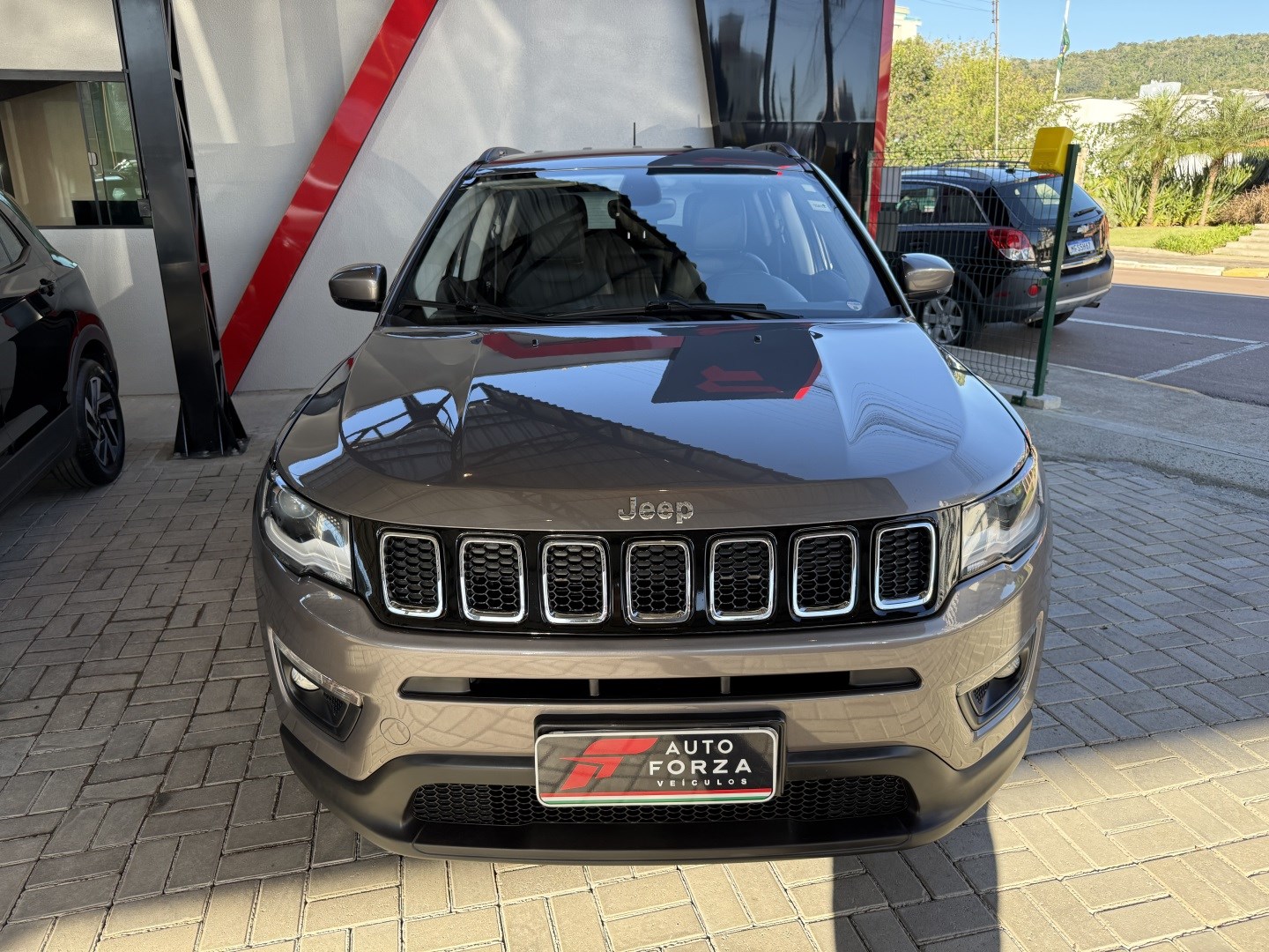 JEEP COMPASS 2.0 16V FLEX LONGITUDE AUTOMÁTICO — foto 2