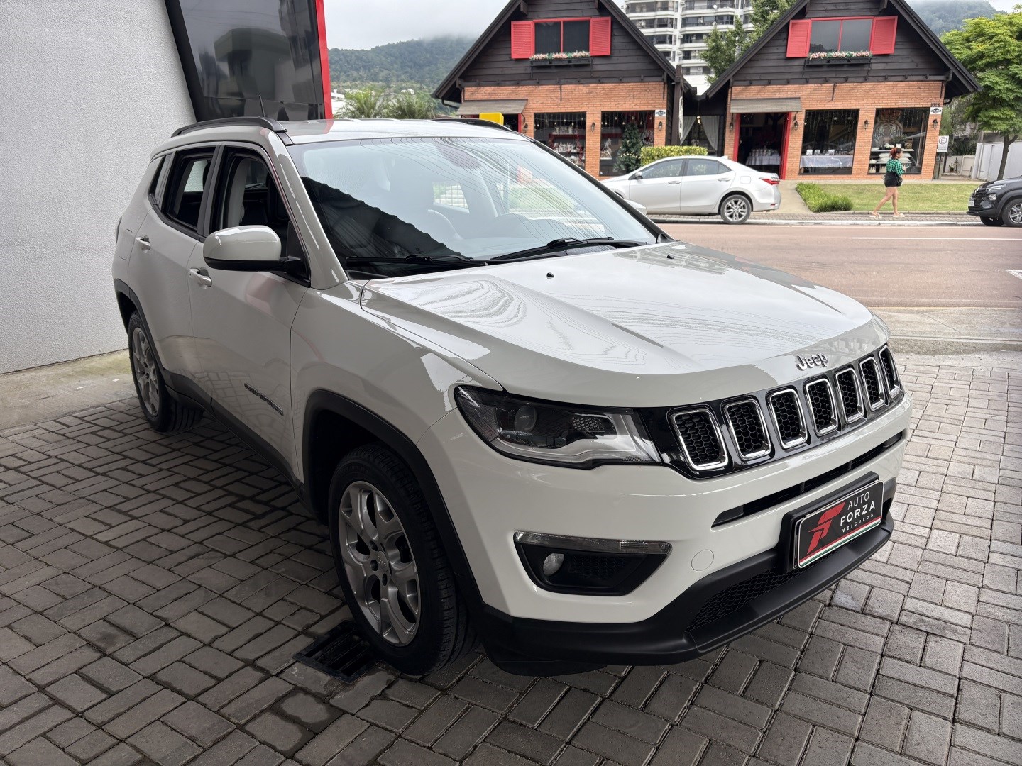 JEEP COMPASS 2.0 16V FLEX LONGITUDE AUTOMÁTICO — foto 3