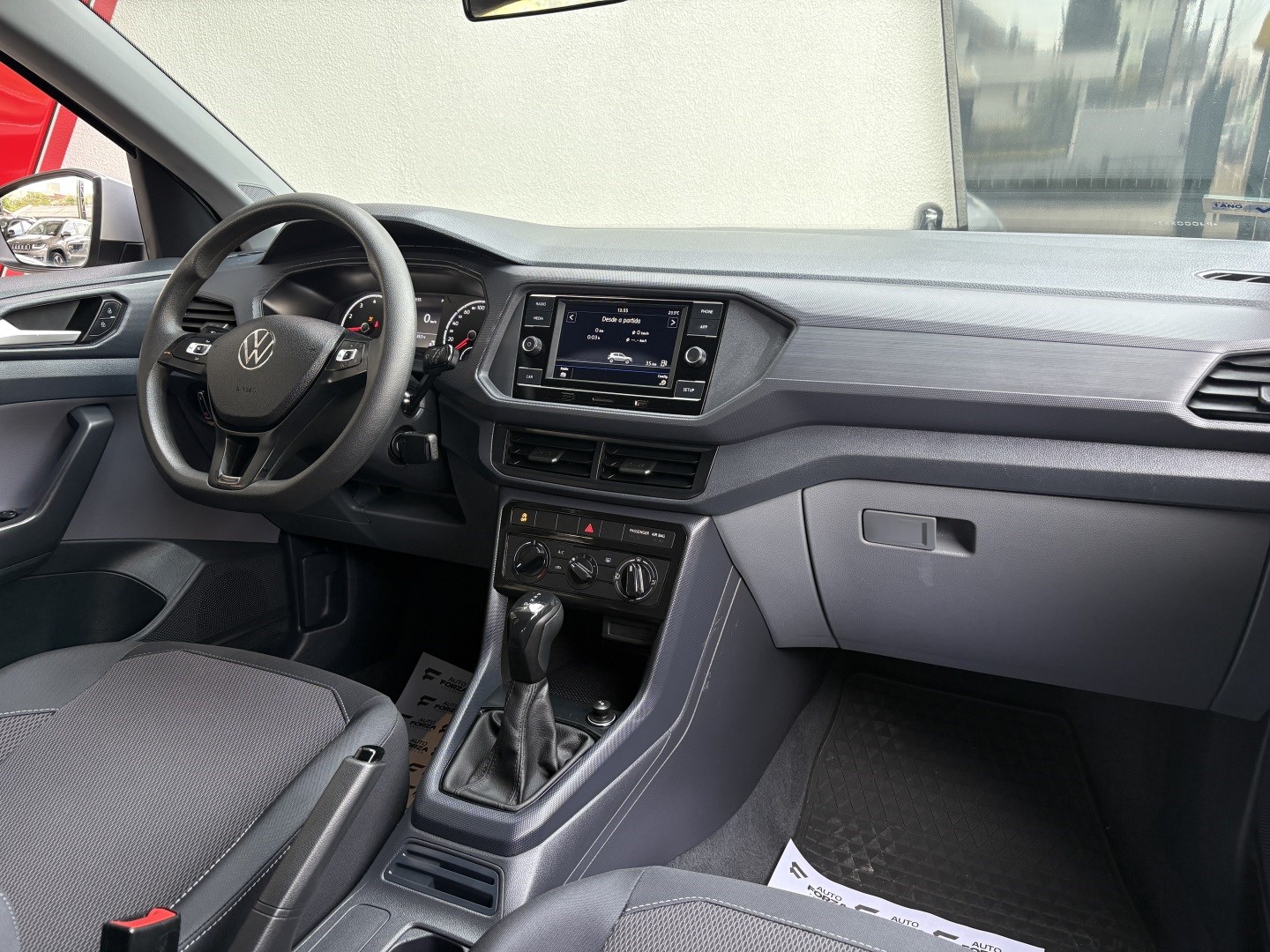 VOLKSWAGEN T-CROSS 1.0 200 TSI TOTAL FLEX SENSE AUTOMÁTICO — foto 10