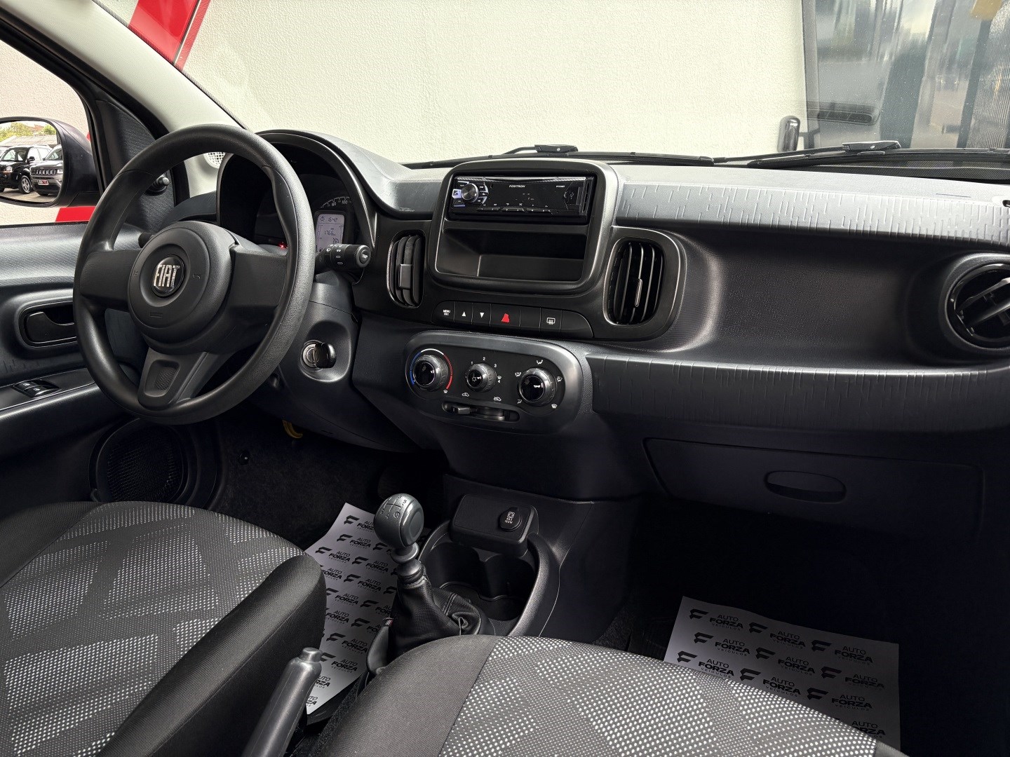 FIAT MOBI 1.0 EVO FLEX LIKE. MANUAL — foto 9