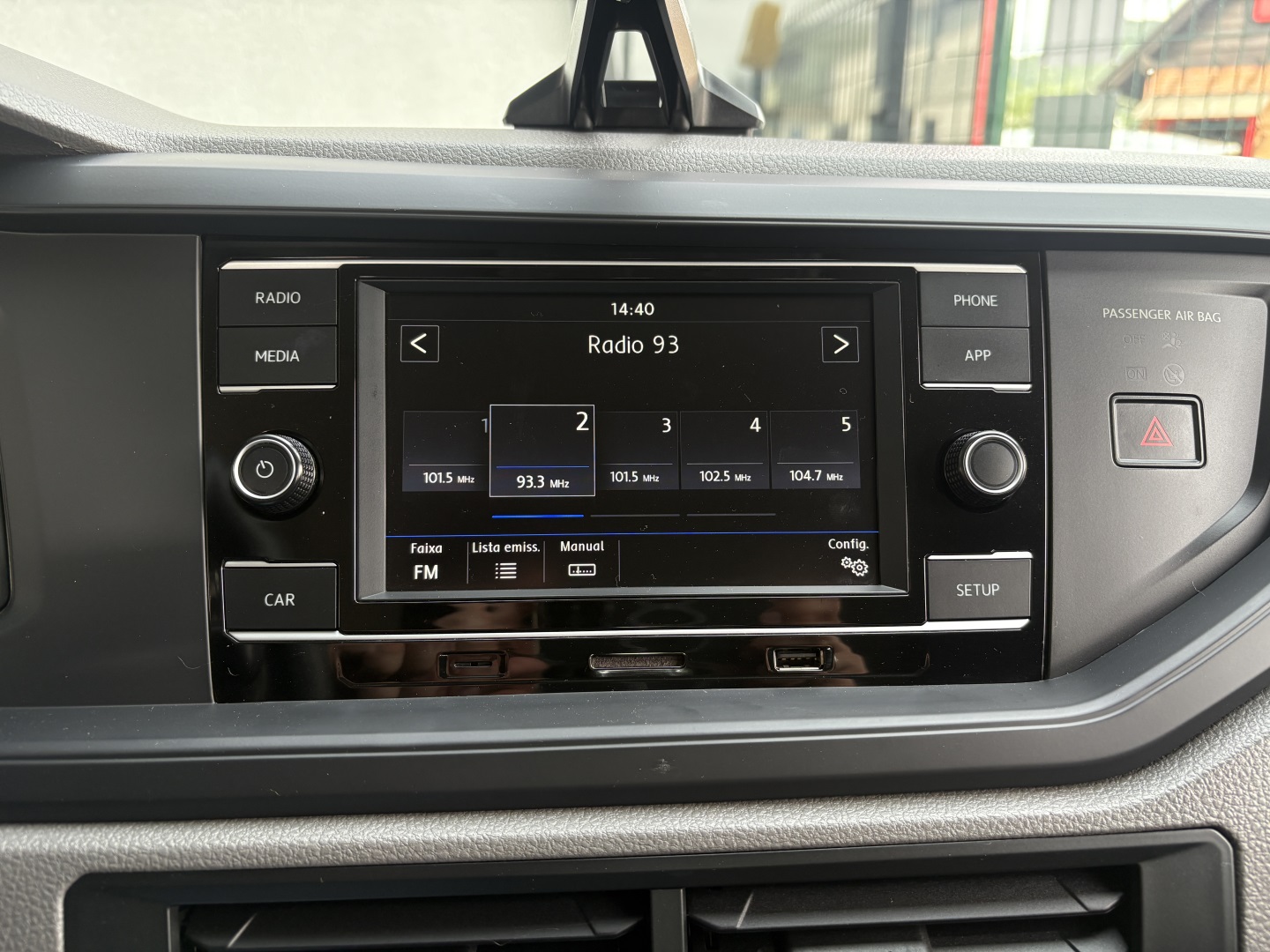VOLKSWAGEN POLO 1.0 MPI TOTAL FLEX MANUAL — foto 14