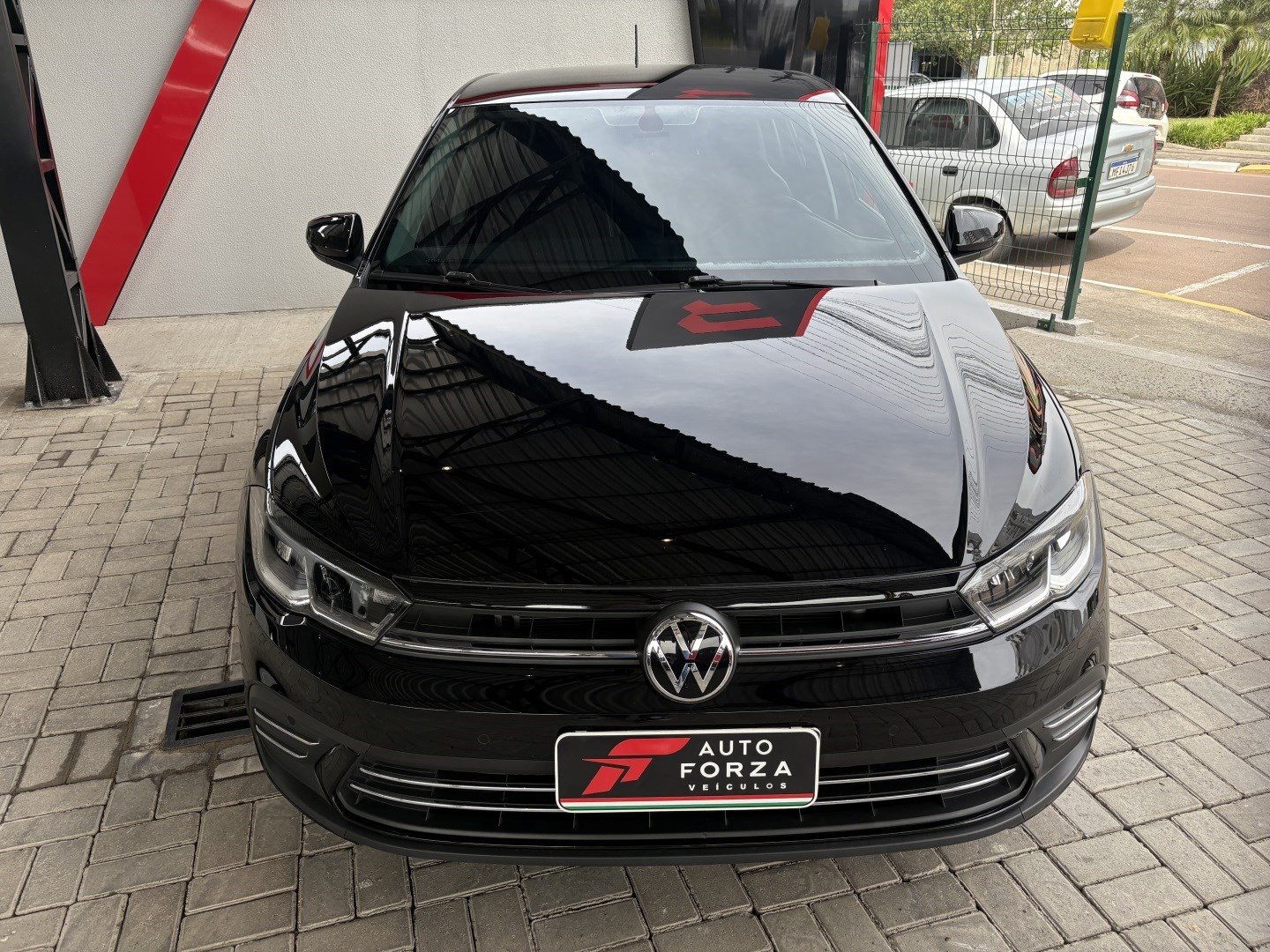 VOLKSWAGEN POLO 1.0 170 TSI HIGHLINE AUTOMÁTICO — foto 2