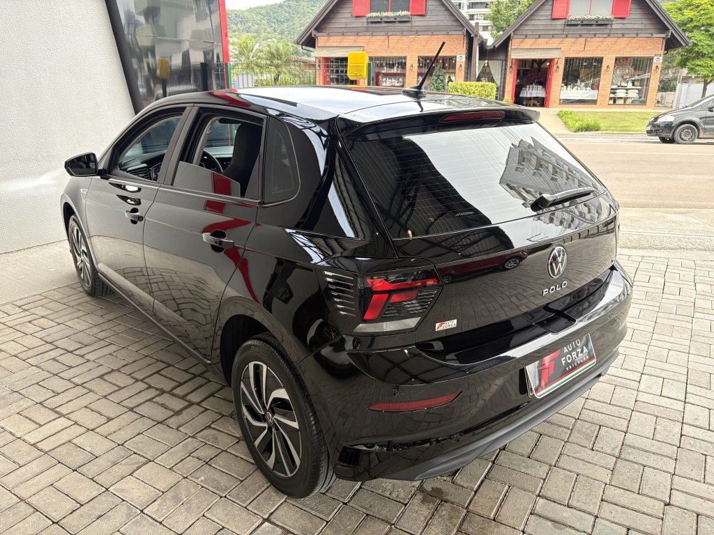 VOLKSWAGEN POLO 1.0 170 TSI HIGHLINE AUTOMÁTICO — foto 4