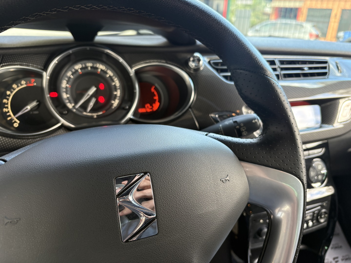 CITROEN DS3 1.6 THP 16V GASOLINA 2P MANUAL — foto 13