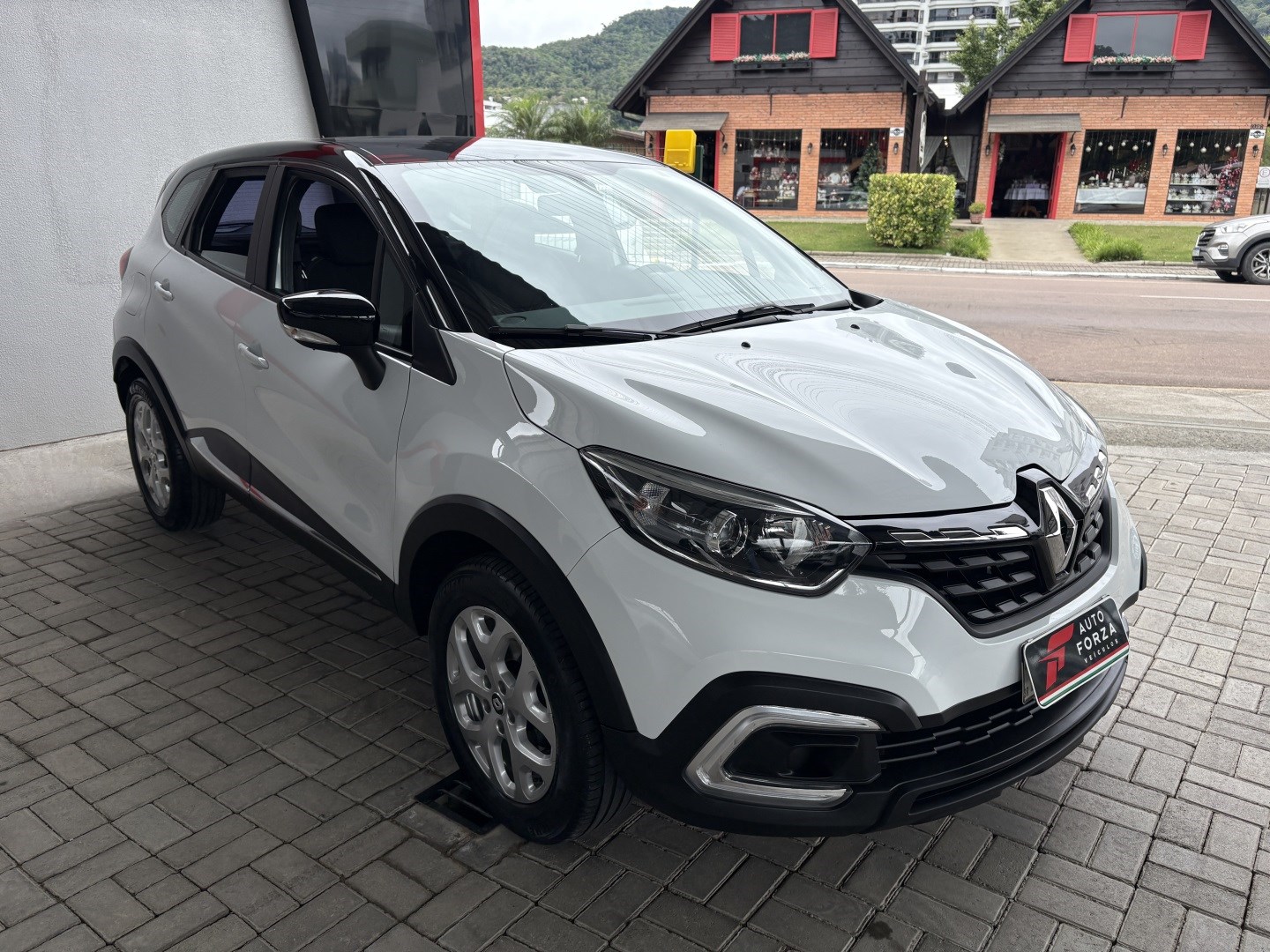 RENAULT CAPTUR 1.3 TCE FLEX ZEN X-TRONIC — foto 3