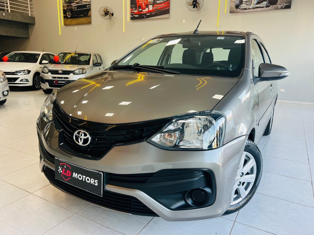 TOYOTA ETIOS