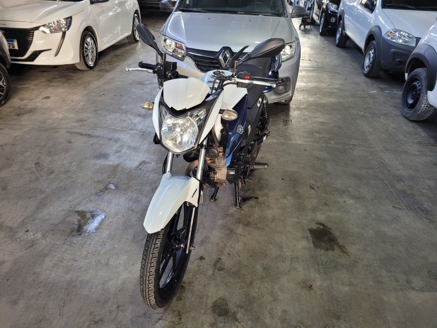 YAMAHA YS 150 FAZER SED