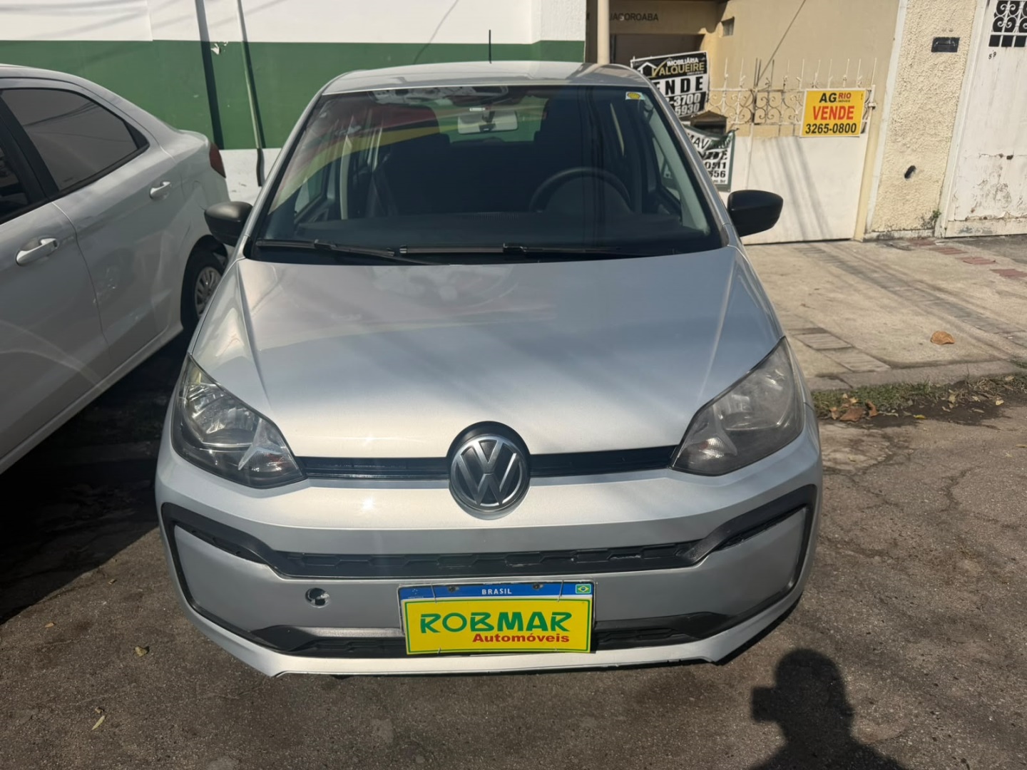 VOLKSWAGEN UP