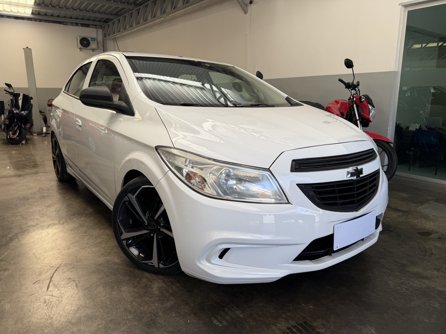CHEVROLET ONIX