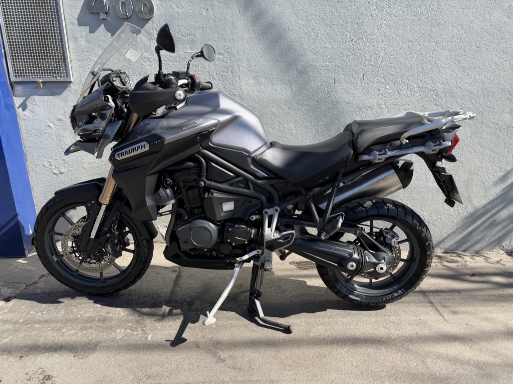 TRIUMPH TIGER 1200 EXPLORER