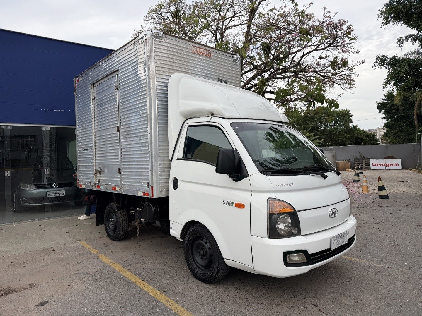 HYUNDAI HR