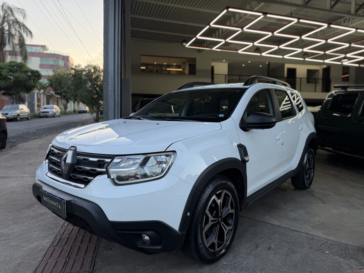 RENAULT DUSTER