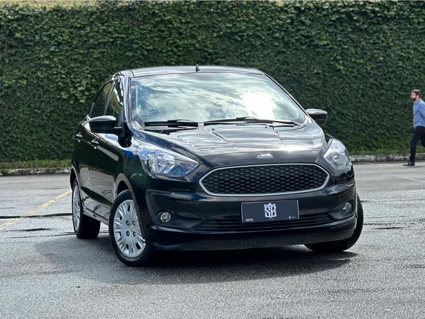 FORD KA
