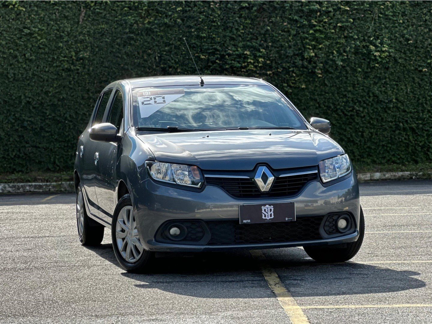 RENAULT SANDERO