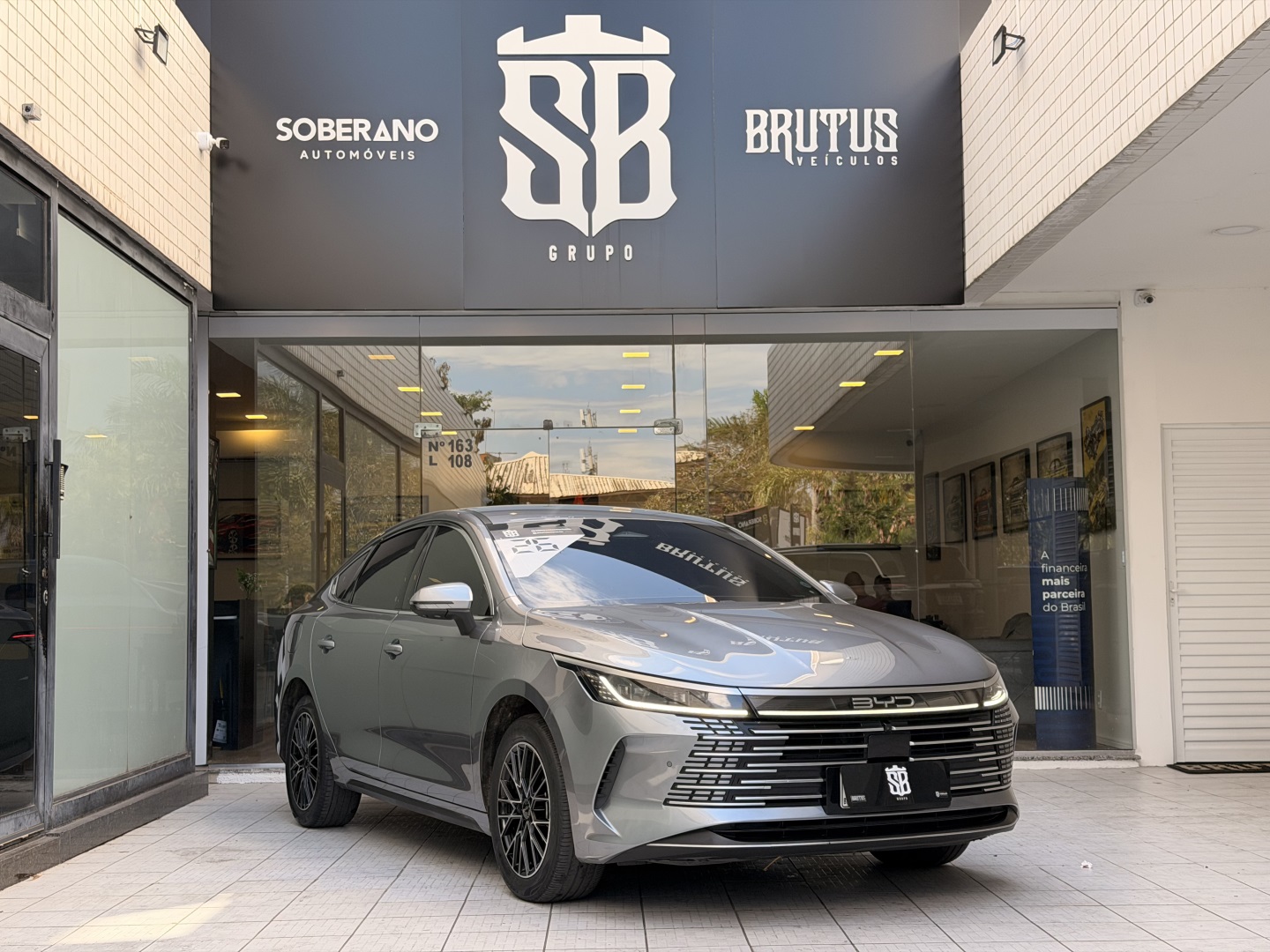 BYD KING