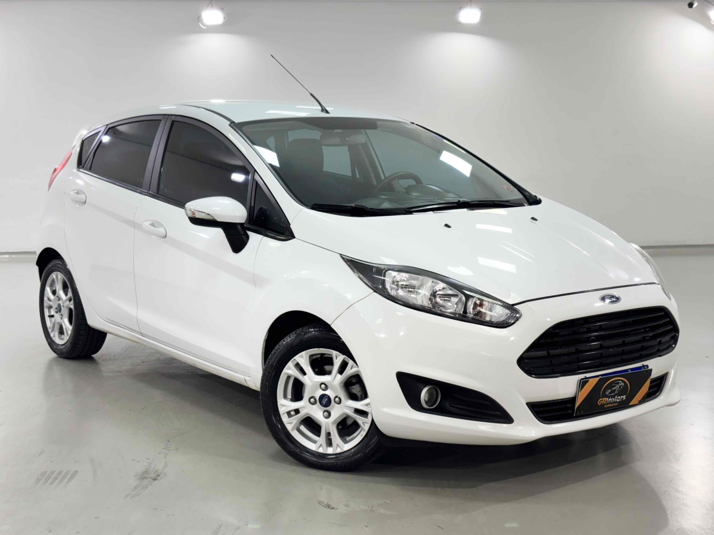 FORD FIESTA 1.6 SE HATCH 16V FLEX 4P MANUAL