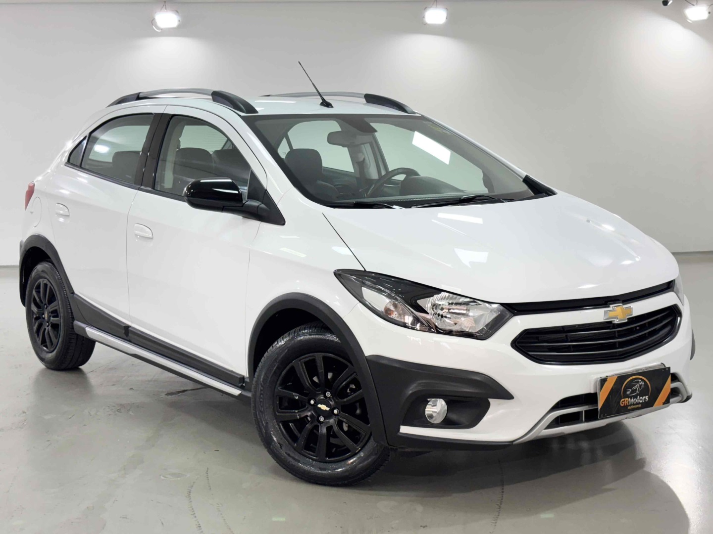 CHEVROLET ONIX 1.4 MPFI ACTIV 8V FLEX 4P AUTOMÁTICO