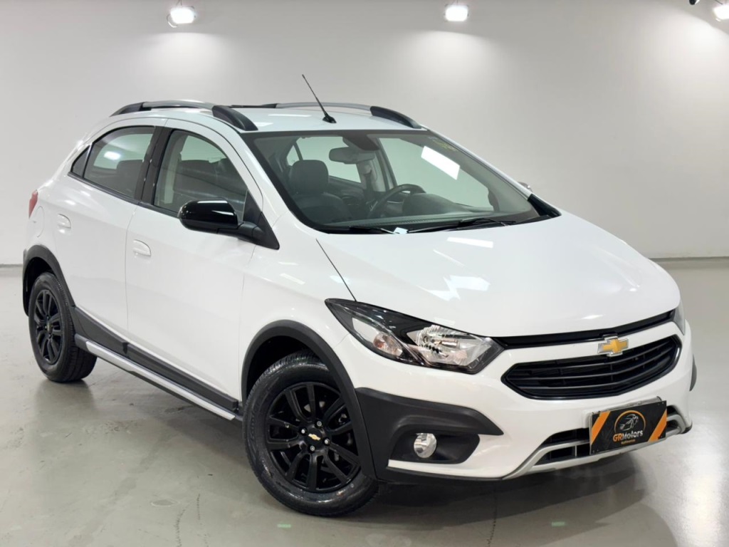 CHEVROLET ONIX 1.4 MPFI ACTIV 8V FLEX 4P AUTOMÁTICO