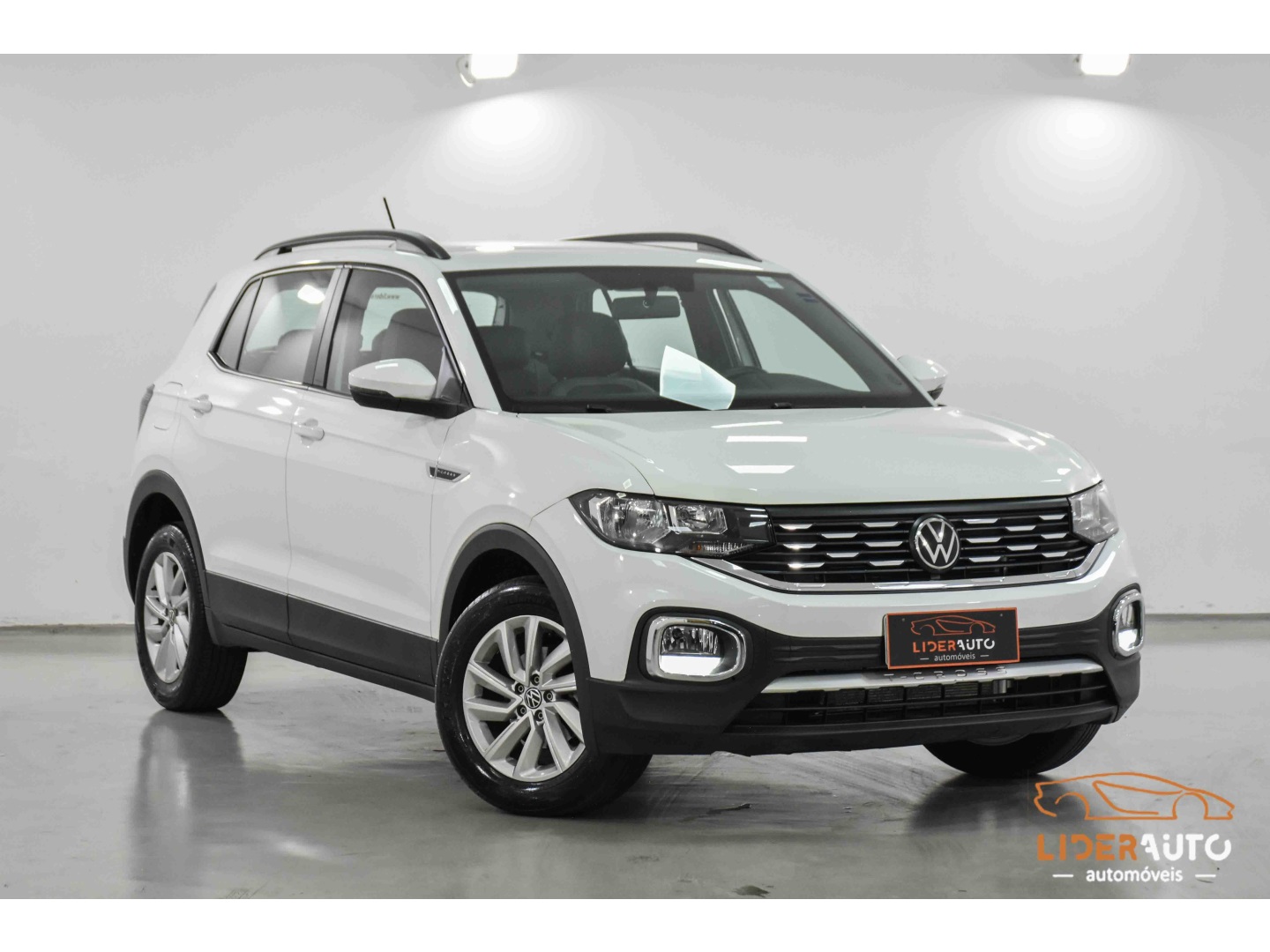 VOLKSWAGEN T-CROSS 1.0 200 TSI TOTAL FLEX AUTOMÁTICO