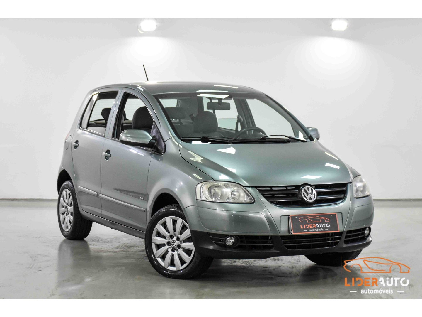 VOLKSWAGEN FOX 1.6 MI 8V FLEX 4P MANUAL