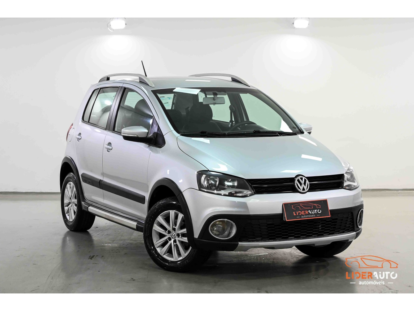 VOLKSWAGEN CROSSFOX 1.6 MI 8V FLEX 4P MANUAL