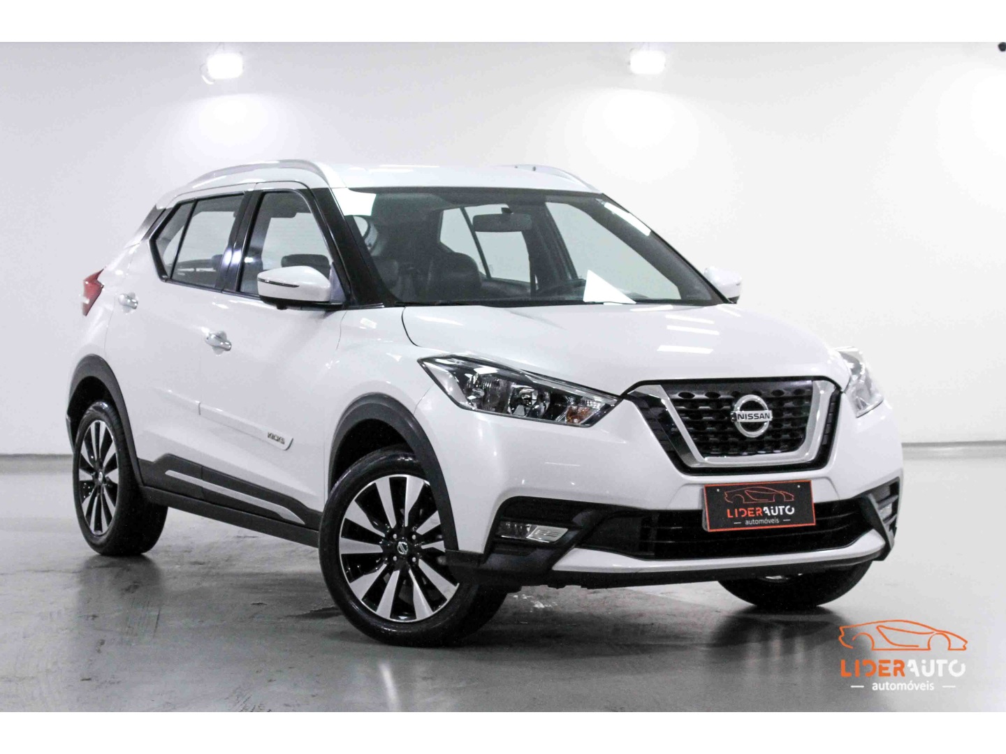 NISSAN KICKS 1.6 16V FLEXSTART SL 4P XTRONIC