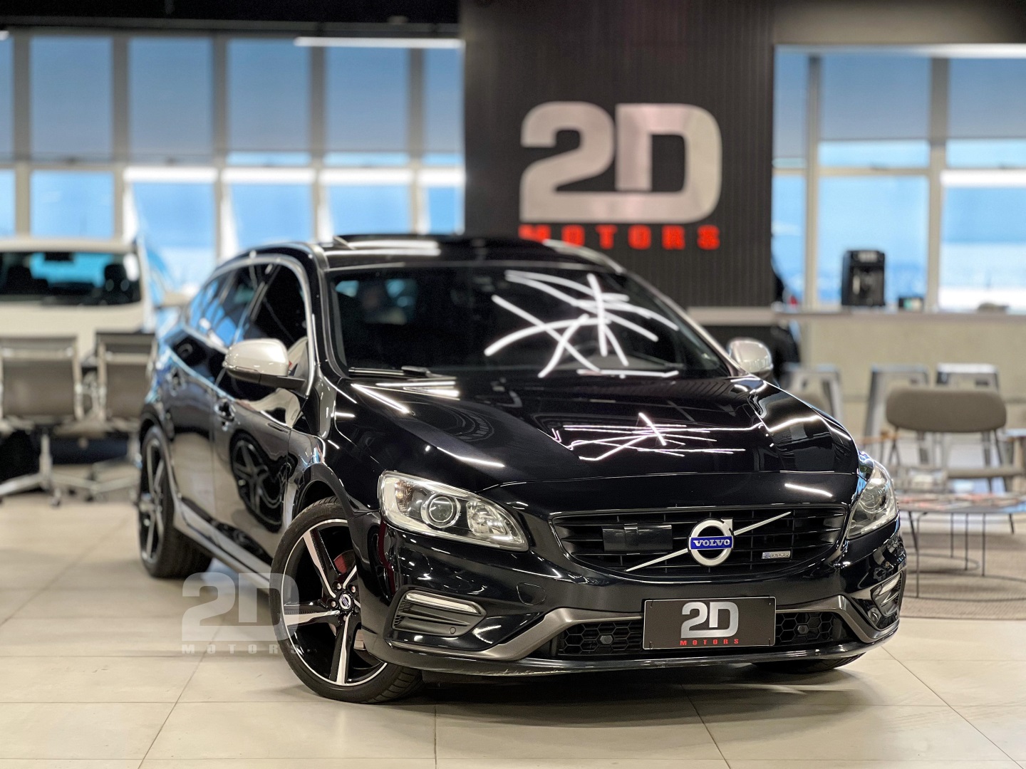 VOLVO V60 3.0 T6 R DESIGN 24V TURBO GASOLINA 4P AUTOMATIZADO
