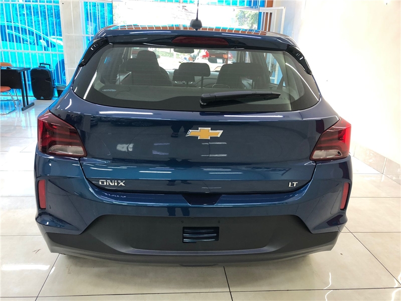 Zero Kilometro : CHEVROLET ONIX 2024 - 1.0 FLEX LT MANUAL - R