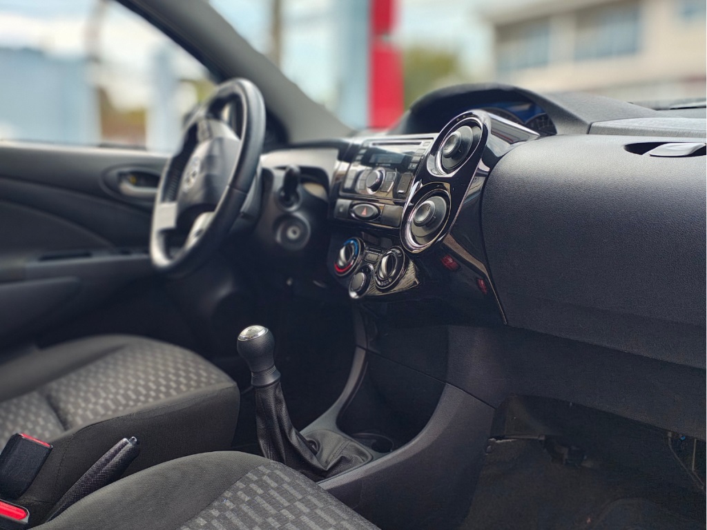 Toyota Etios X Sedan 1.5 Flex 16V 4P Mec. - foto 6