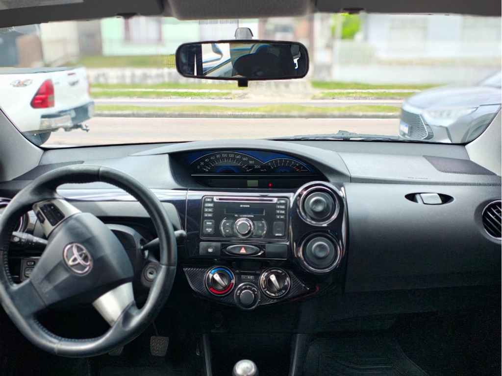 Toyota Etios X Sedan 1.5 Flex 16V 4P Mec. - foto 7