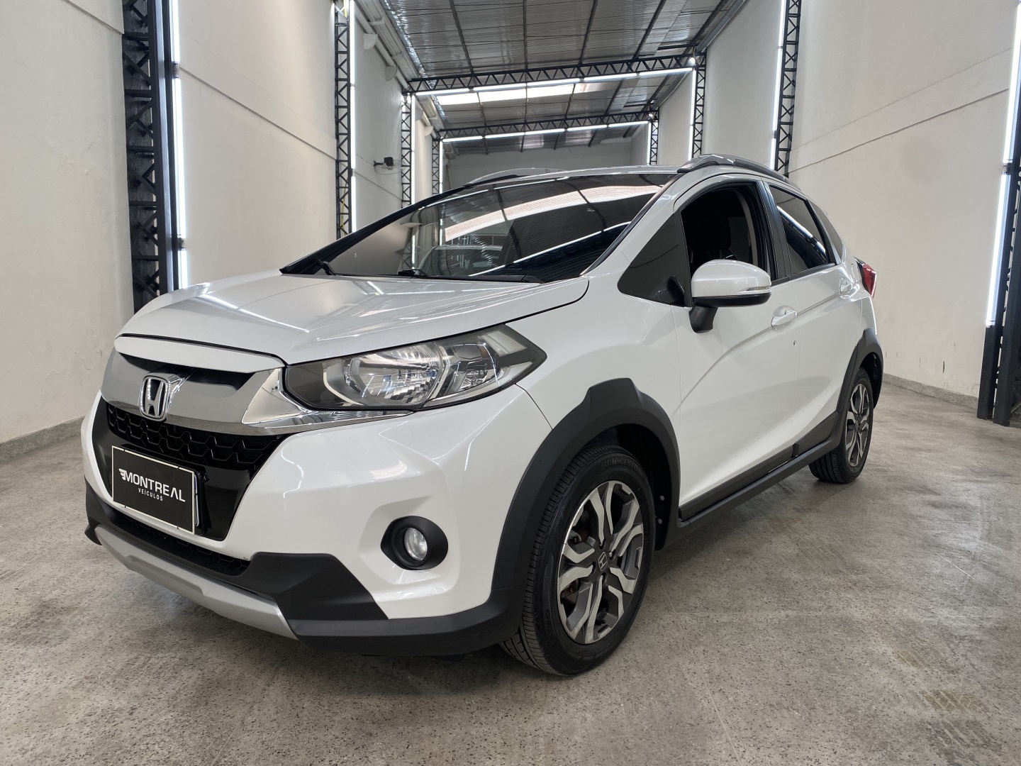 HONDA WR-V
