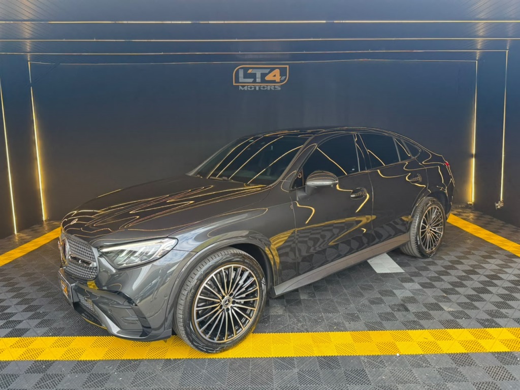 MERCEDES-BENZ GLC 300