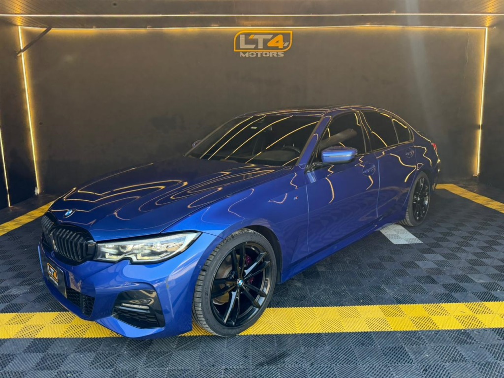 BMW 320i