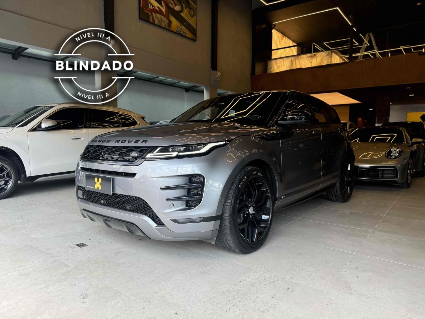 RANGE ROVER EVOQUE 2.0 P250 FLEX R-DYNAMIC SE AWD AUTOMÁTICO