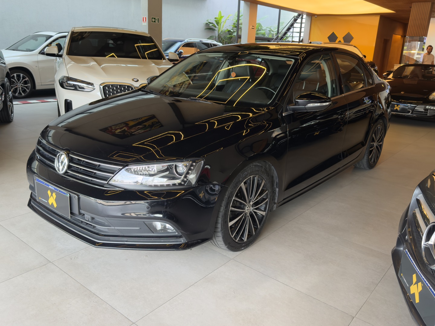 JETTA 2.0 TSI HIGHLINE 211CV GASOLINA 4P TIPTRONIC