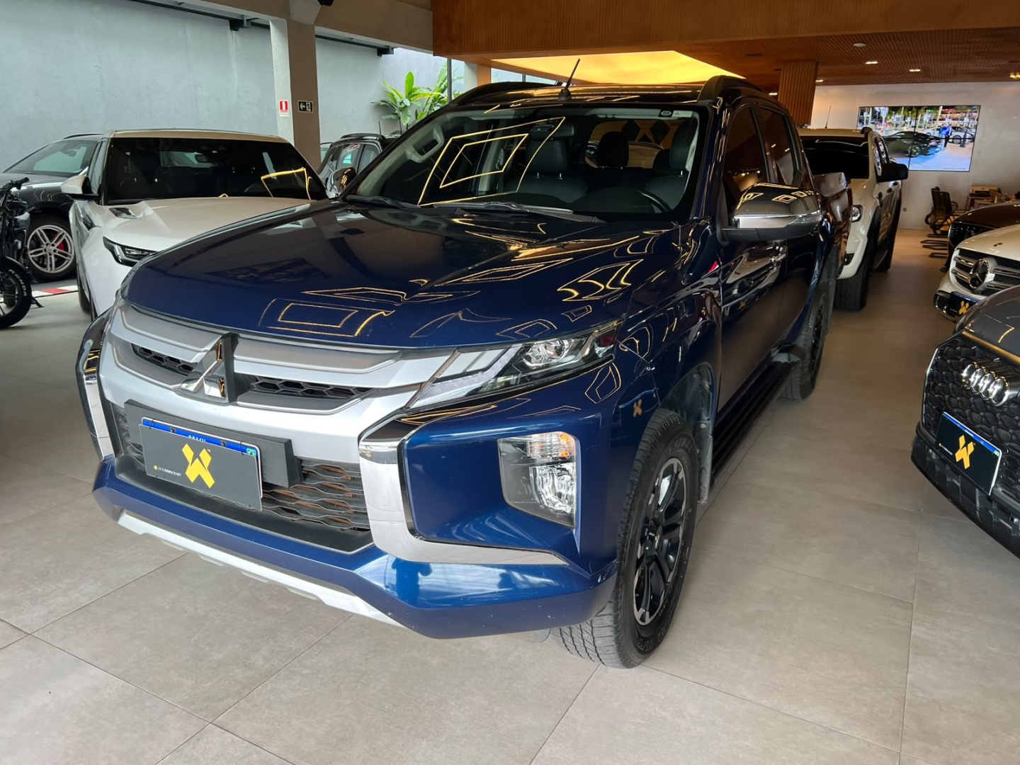 L200 TRITON 2.4 16V TURBO DIESEL SPORT HPE CD 4P 4X4 AUTOMÁTICO