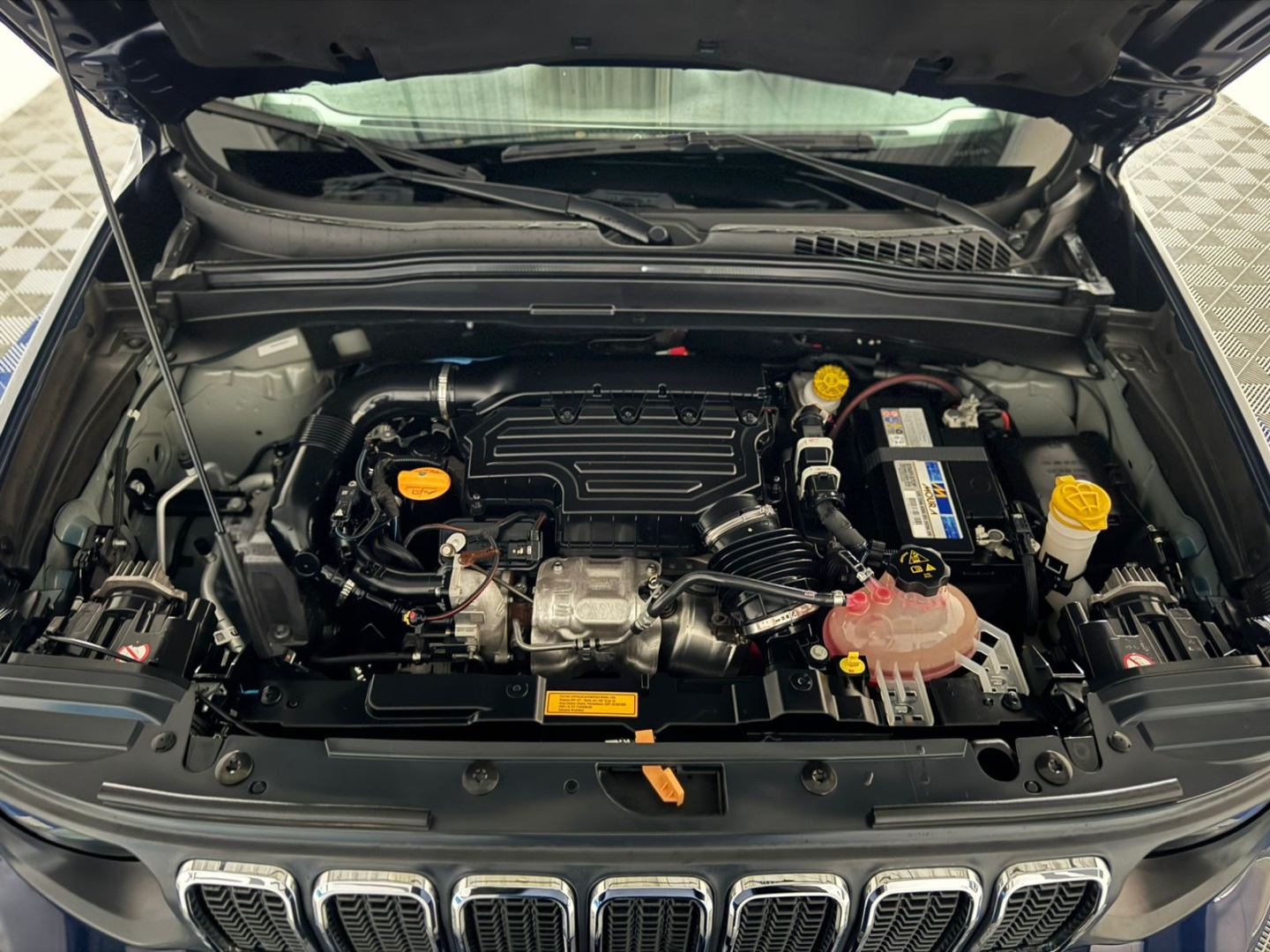 Jeep Renegade 1.3 t270 turbo flex longitude at6    2024