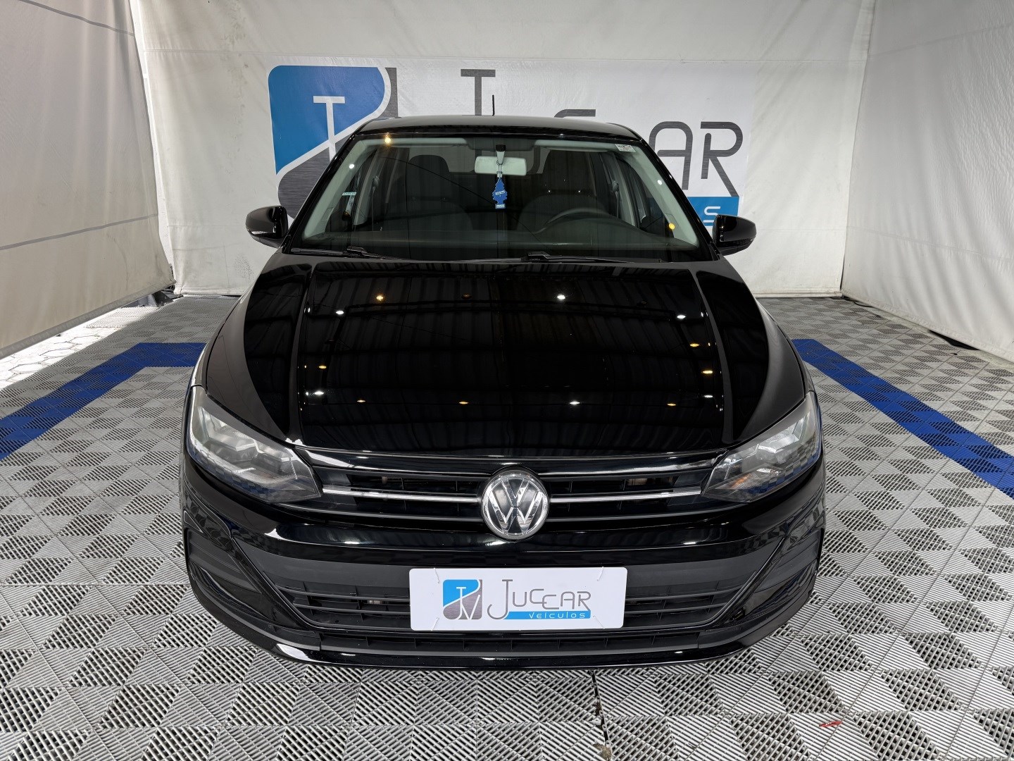 VOLKSWAGEN VIRTUS