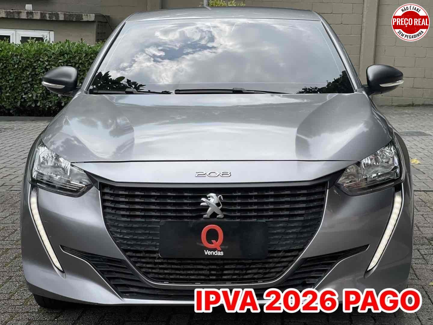 PEUGEOT 208