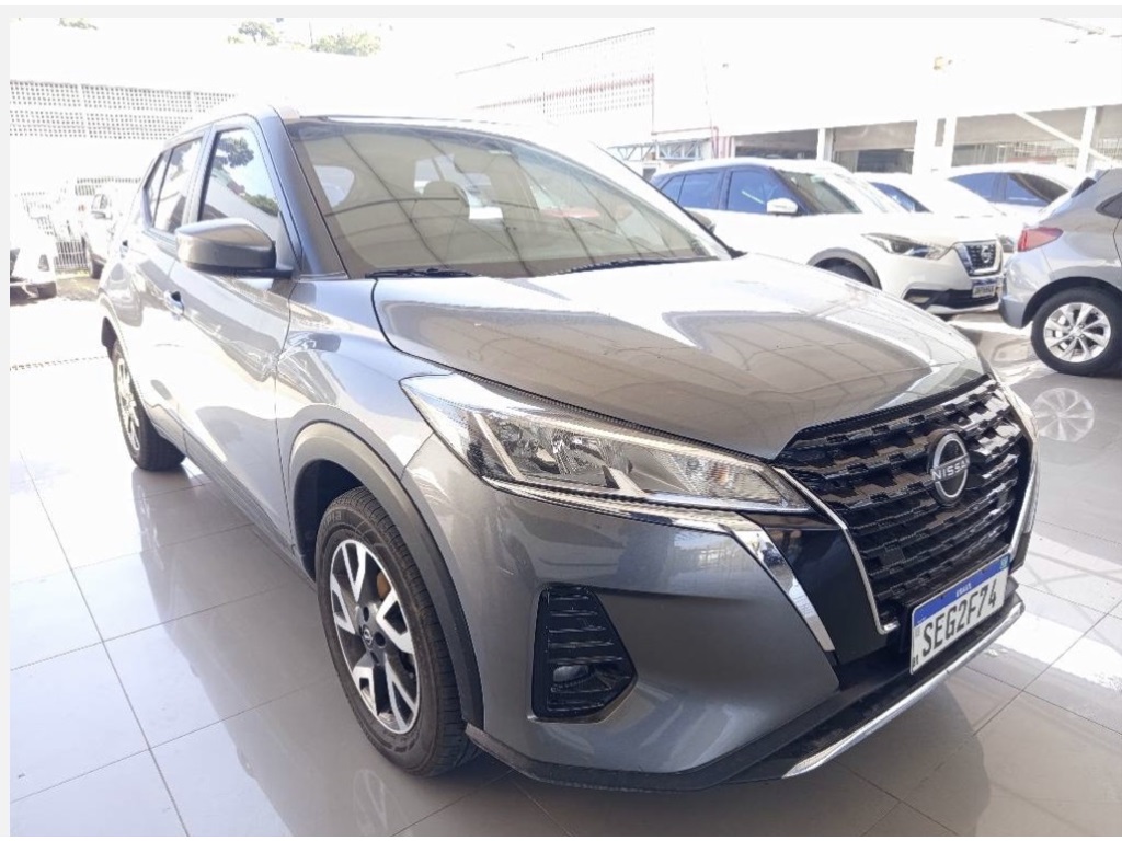 NISSAN KICKS