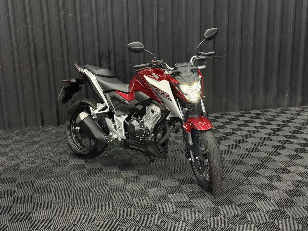 HONDA CB 300F TWISTER ABS