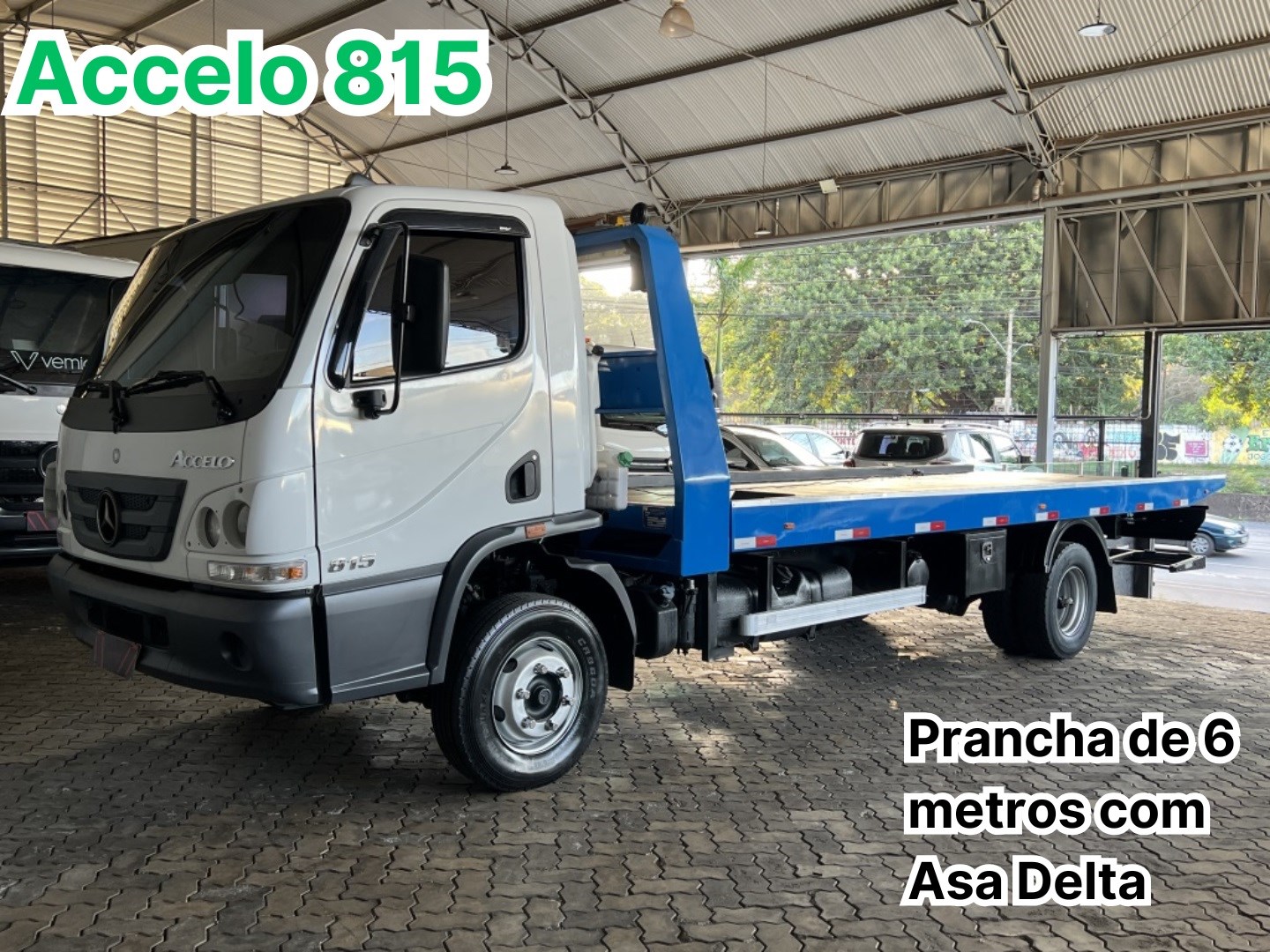MERCEDES-BENZ ACCELO 815 2P (DIESEL) (E5)