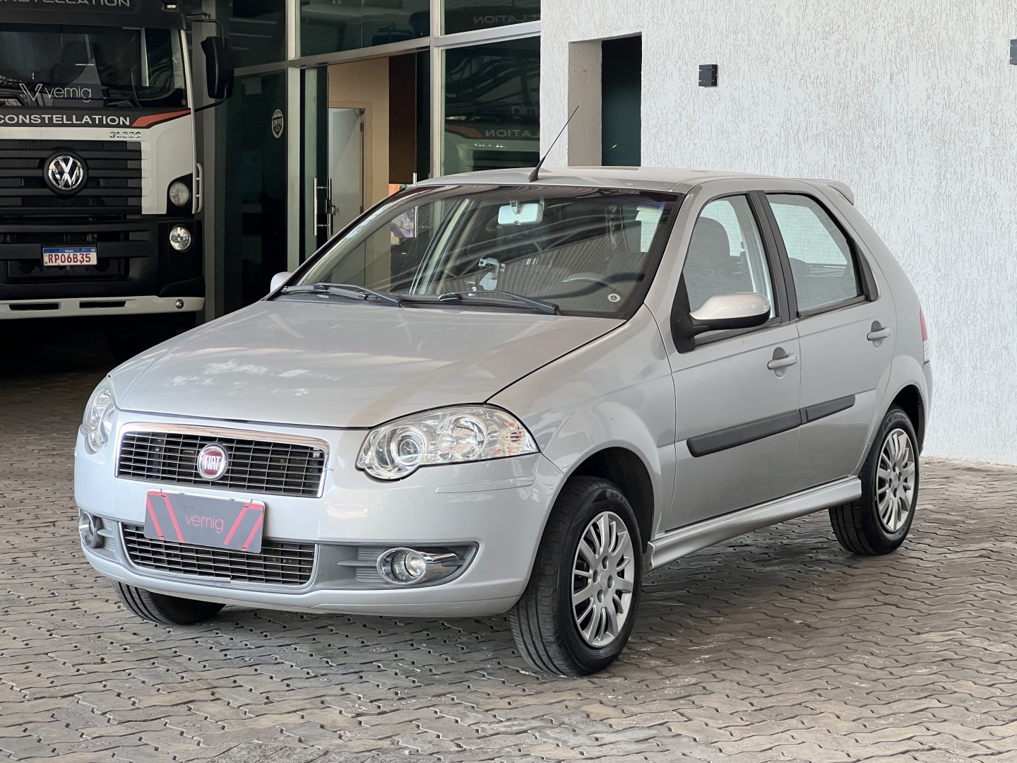 FIAT PALIO 1.0 MPI FIRE CELEBRATION 8V FLEX 4P MANUAL