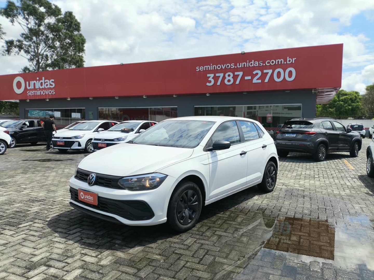 Volkswagen Polo Polo Track 1.0 Flex 12V 5p 2024