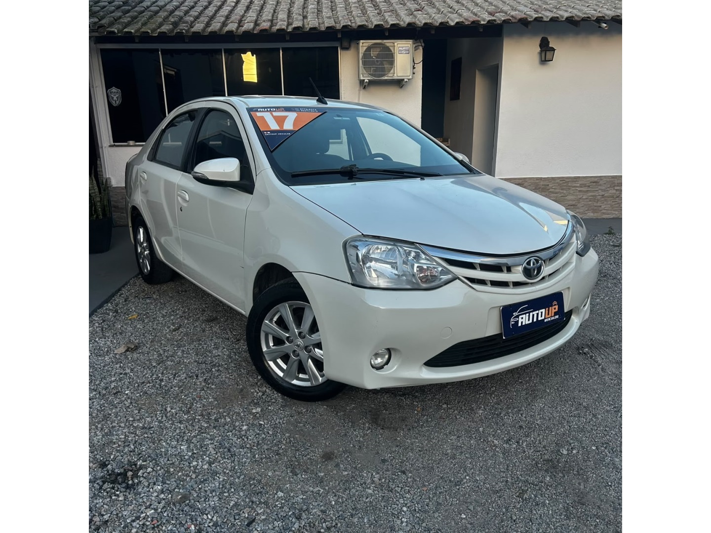 TOYOTA ETIOS