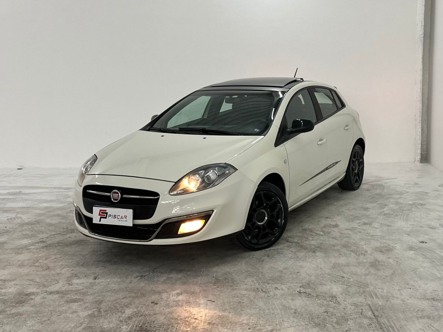 FIAT BRAVO 1.8 BLACKMOTION 16V FLEX 4P MANUAL